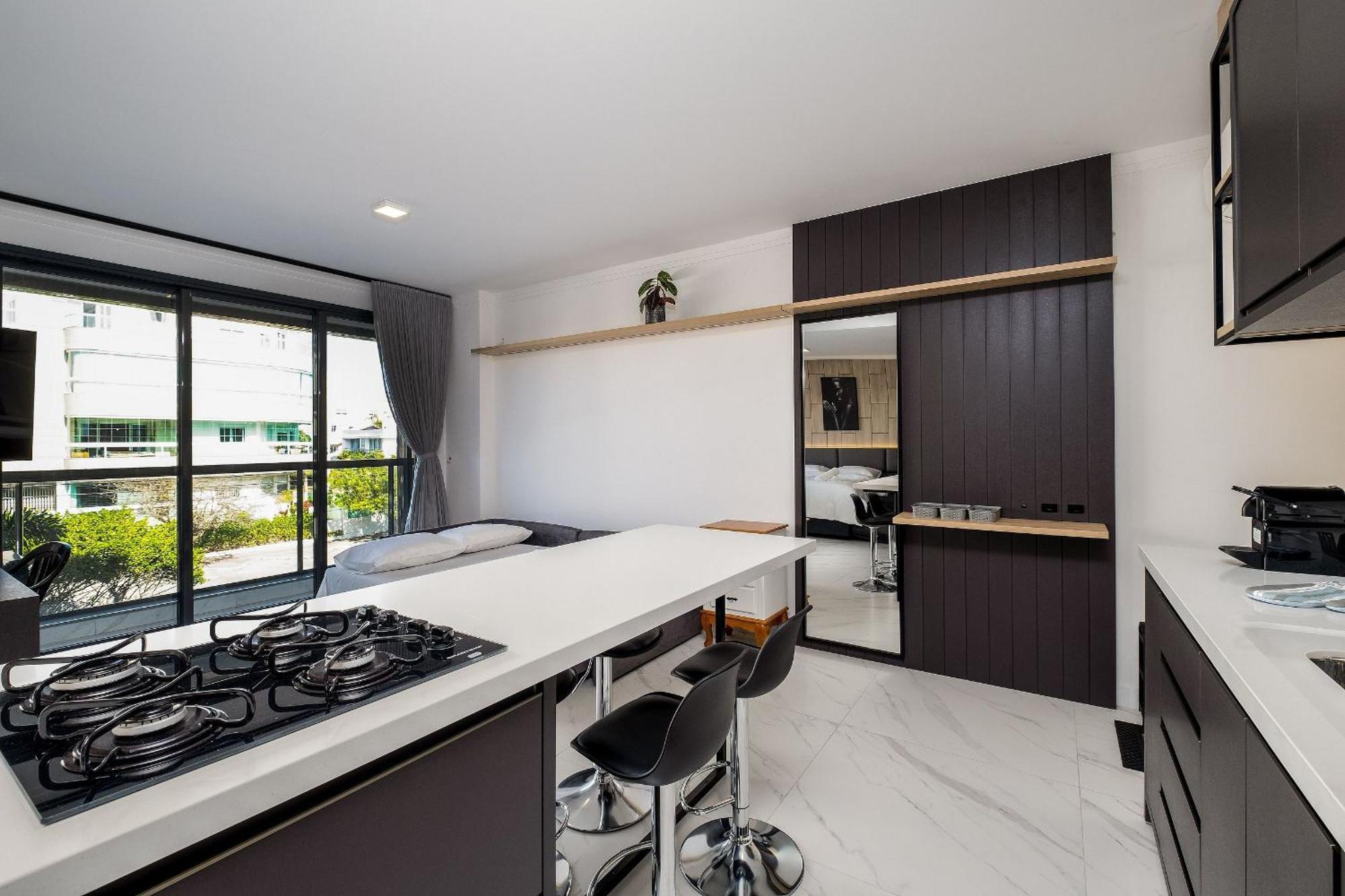 公寓 Alto Padrao Pe Na Areia Em Floripa Irb205 *